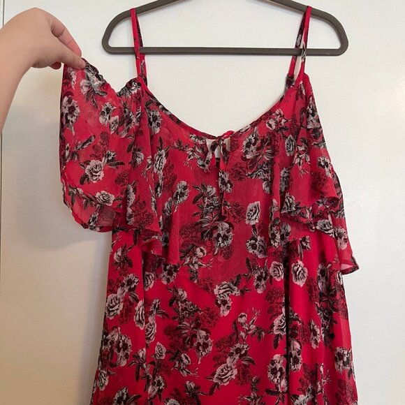 Torrid Size 2 Fuchsia Pink Floral Cold Shoulder Blouse - Picture 2 of 8